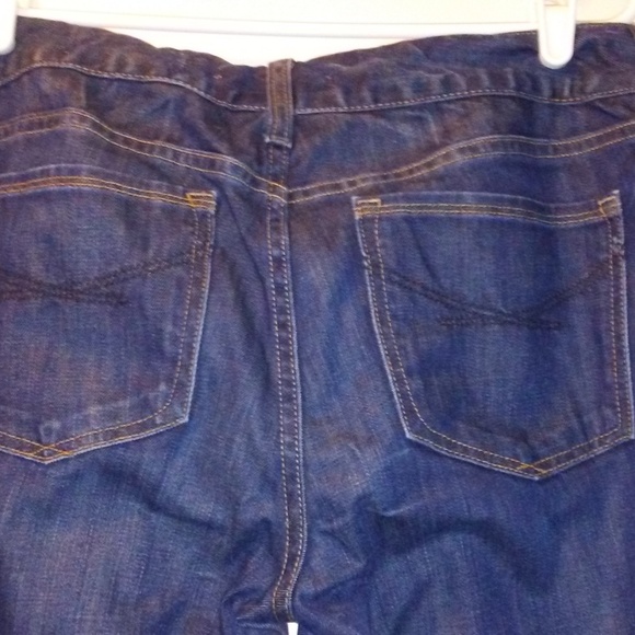 Jeans - Picture 2 of 3